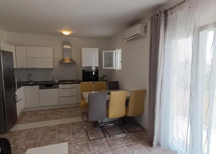 Ruby بودْسْتغانا